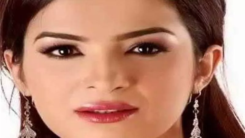 الفنانة داليا إبراهيم تعتزل عالم الفن