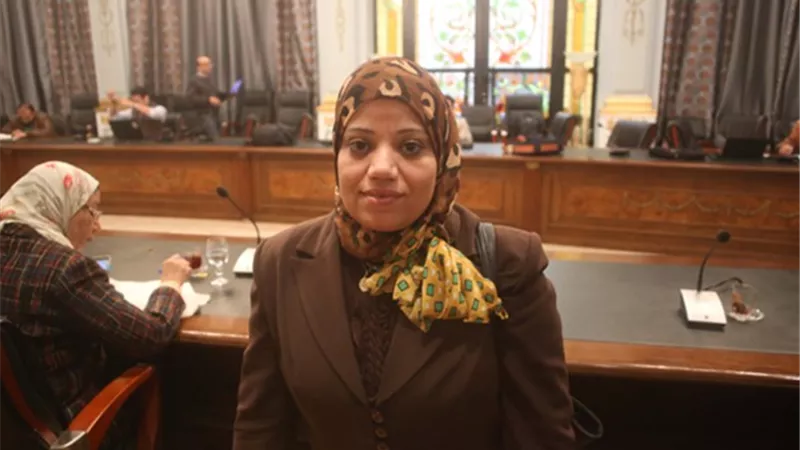 طلب إحاطه لـ وزيري التربية والتعليم والداخلية بشأن تزاحم الأهالي أمام اللجان