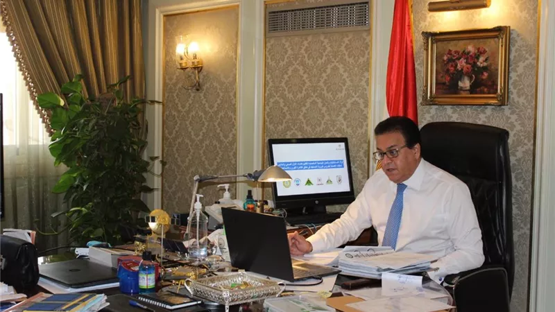 التعليم العالي: مد العام الجامعي الحالي إلى ١٥ سبتمبر