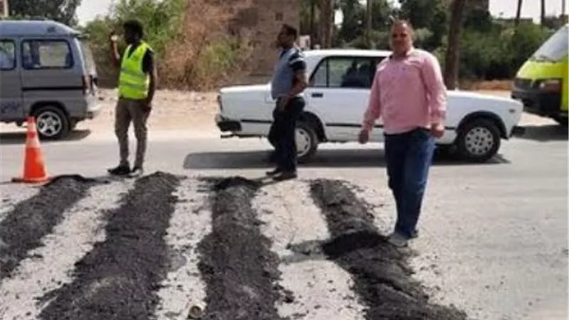 مستقبل وطن أسيوط ينجح في انشاء مطبات صناعية لقرى المركز الشمالية لمنع الحوادث