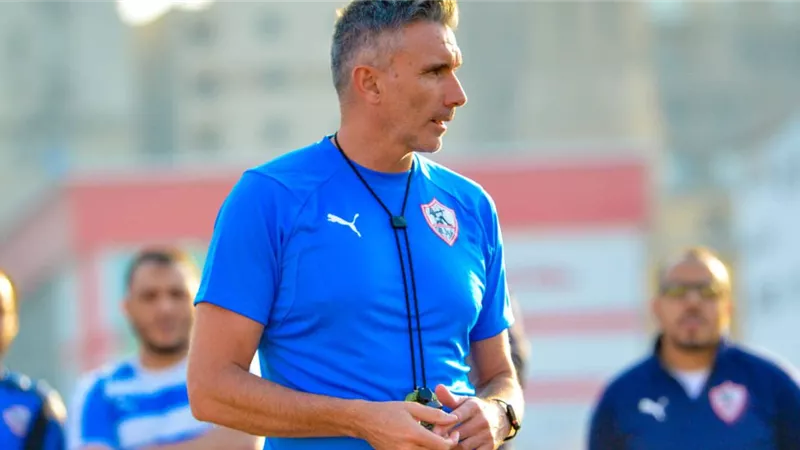 الزمالك يتخذ قرارًا هامًا بشأن كارتيرون.. تعرف عليه