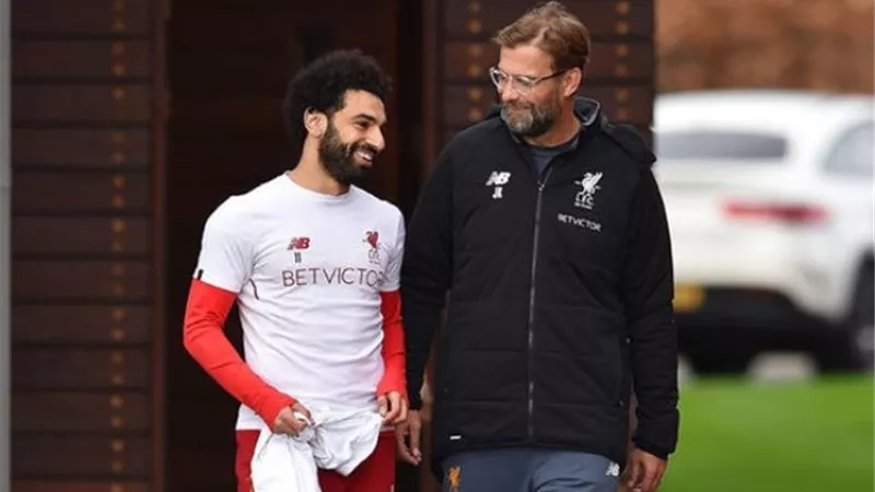مدرب ليفربول يزف بشرى سارة بشأن محمد صلاح