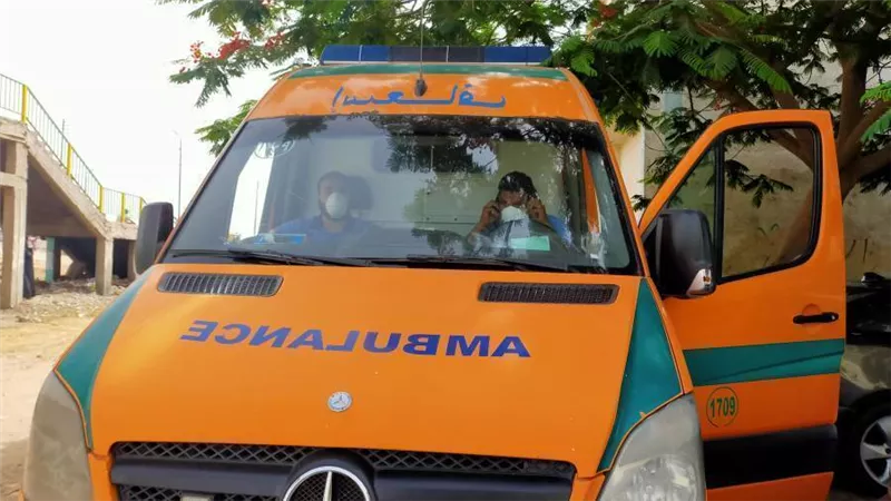 نقل طالبة ثانوية أزهرية للمستشفى بنجع حمادي لارتفاع درجة حرارتها