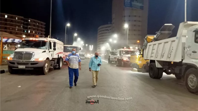 محافظ أسيوط: استمرار حملات التطهير والنظافة والسكرتير المساعد يترأس حملة مسائية بحى غرب
