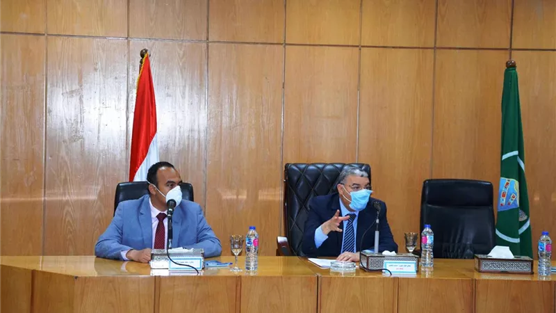 محافظ المنيا : عودة جميع العاملين بمراكز الخدمات التكنولوجية الاسبوع المقبل