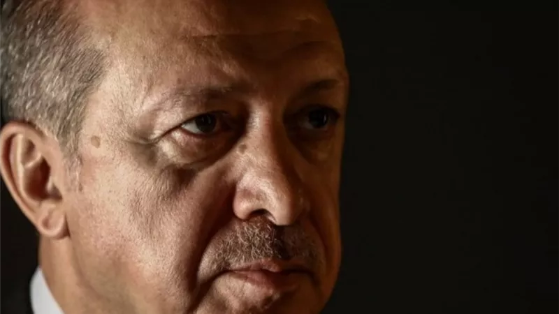 تقرير حقوقي يفضح جرائم اردوغان بالارقام ..اعتقال 6 صحفيين والتصديق على أحكام 17 أخرين معارضين للحزب الحاكم