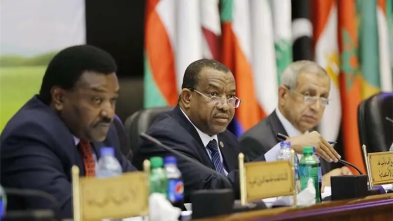 الجامعة العربية تناقش تأثيرات وتداعيات أزمة كورونا على سوق العمل في المنطقة العربية