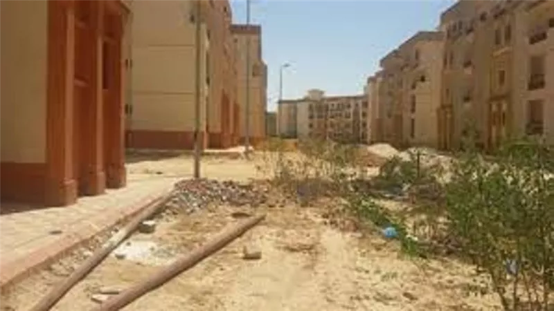 أهالى منطقة الكيلو 4 شرق بمرسى مطروح يستغيثون بوزير الاتصالات