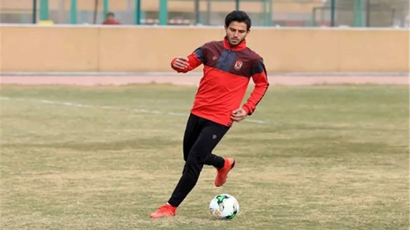 نجما الاهلى يواصلان تنفيذ برنامجهم التأهيلى