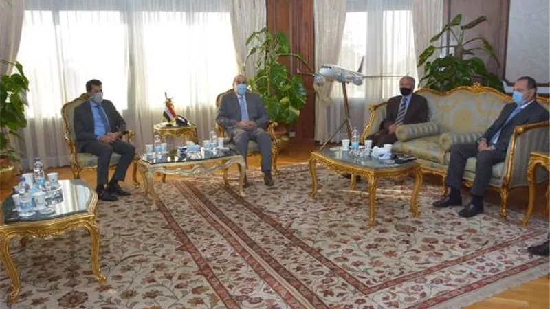 وزيرا الطيران والرياضة ورئيس الاتحاد الدولى لليد يبحثون استضافة مونديال 2021