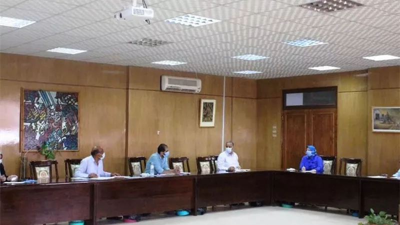 الاجتماع الاول لوحدة المنظفات والمطهرات بالجامعة