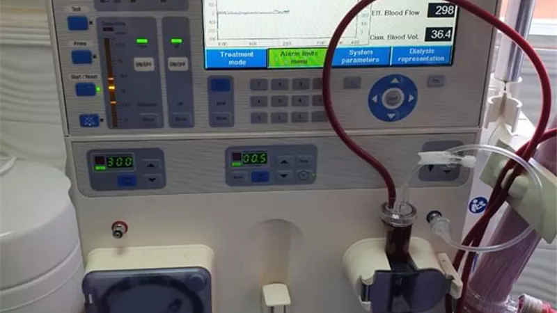افتتاح وحده الغسيل الكلوي لمرضى كورونا ببني سويف الجامعي