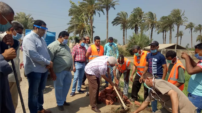 بني عفان قرية مثمرة بشجر الزيتون والتوت