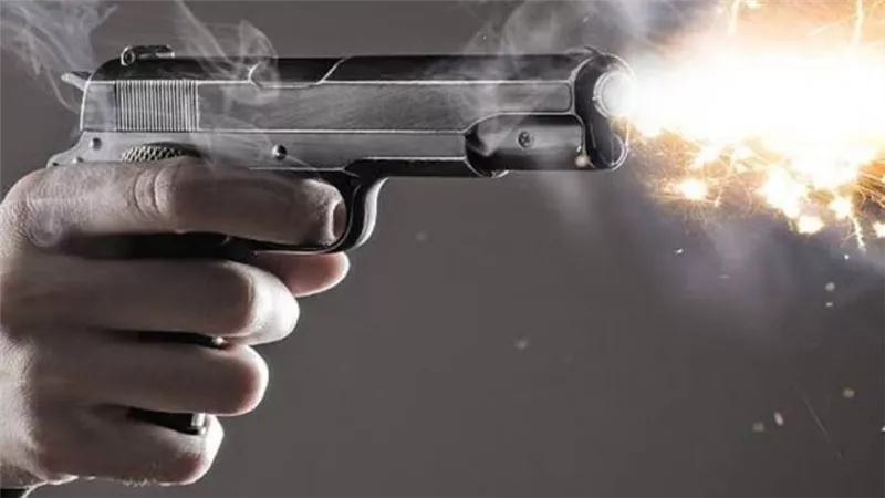 عامل يطلق النار على زوجته فى الدقهلية والأطباء يحاولون إنقاذ ذراعها من البتر
