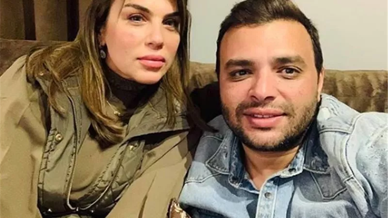 أم أولادي بحبك.. رامى صبرى يحتفل بعيد ميلاد زوجته بهذه الكلمات