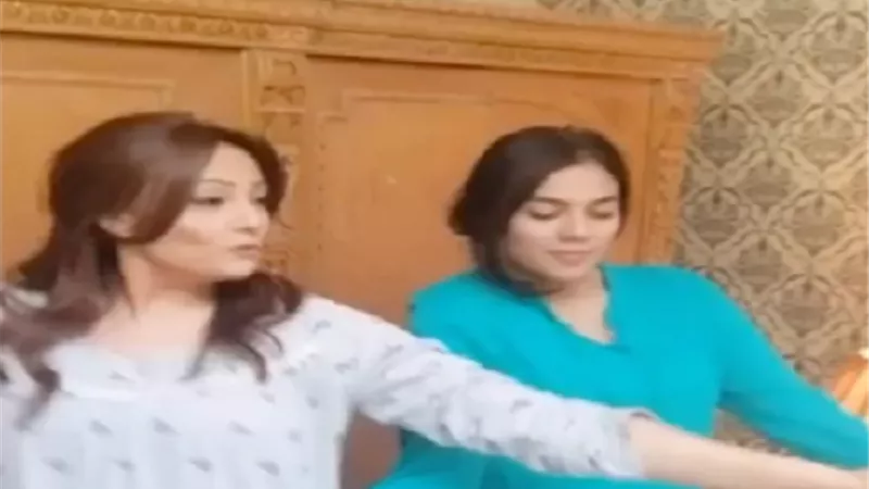 وصلة رقص لبشرى وثراء جبيل تشعل السوشيال ميديا.. فيديو