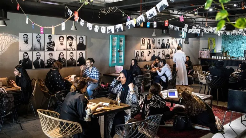 سكرتير شعبة المقاهى : هناك صعوبة فى تطبيق بعض شروط الفتح