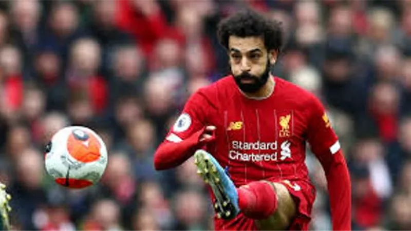 بعد تتويج فريقه بلقب الدوري الإنجليزي.. وزير الرياضة لمحمد صلاح: خير سفير للاعبين المصريين في الخارج