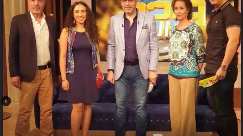 السبت واحد من الناس يحتفل بأبطال مسلسل 