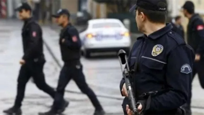 استمرارا لحملات اردوغان القمعية ..اعتقال 42 شخصا بتهم الإرهاب والحكم بسجن 121 مدى الحياة