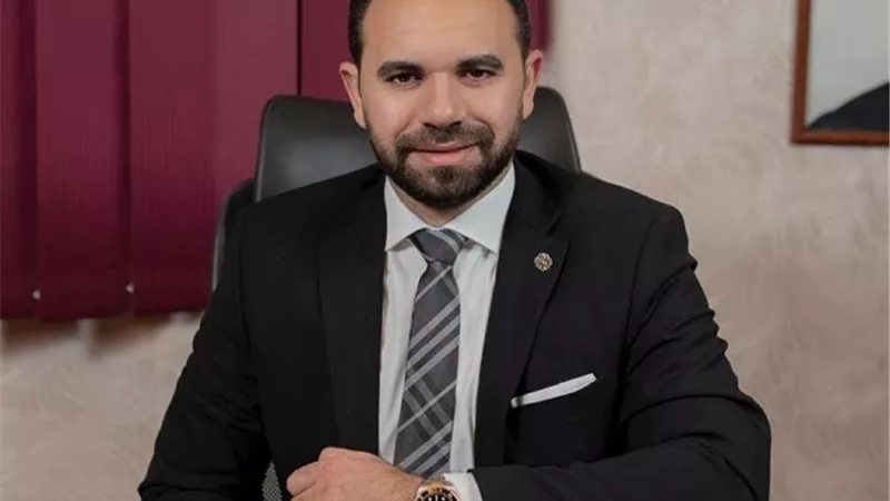 نجل نائب سمالوط يواصل تقديم خدماته لأهالي المنيا