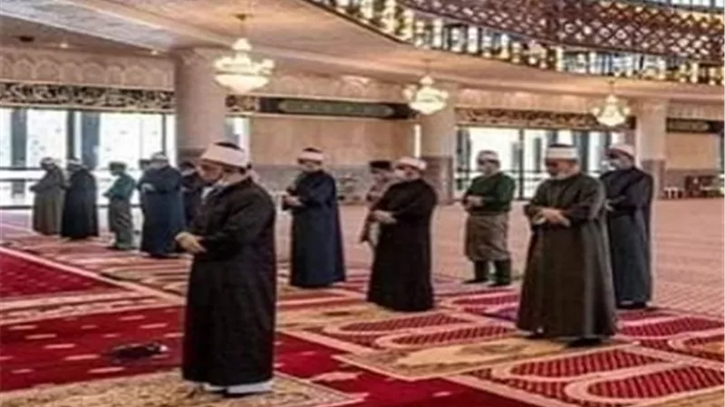 فرحة وبهجة بين الشراقوة لاعادة الحياة فى المساجد والمنشآت
