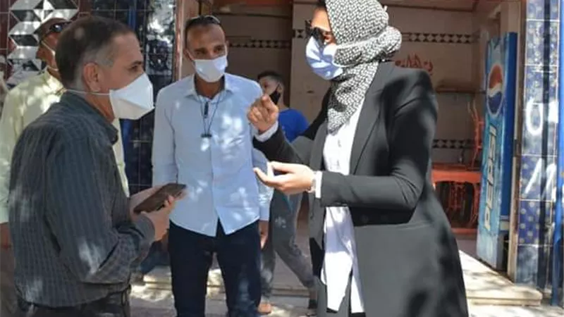 إقبال متوسط وقائمة انتظار وسط إجراءات وقائية لتشغيل المقاهي بالوادى الجديد