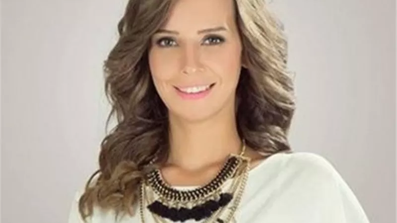 أميرة الدراما إيمان العاصى تنتظر عرض 