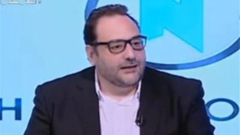 خبير: التجارة الإلكترونية أصبحت جزءً أساسيًا من المجتمع المصري.. فيديو