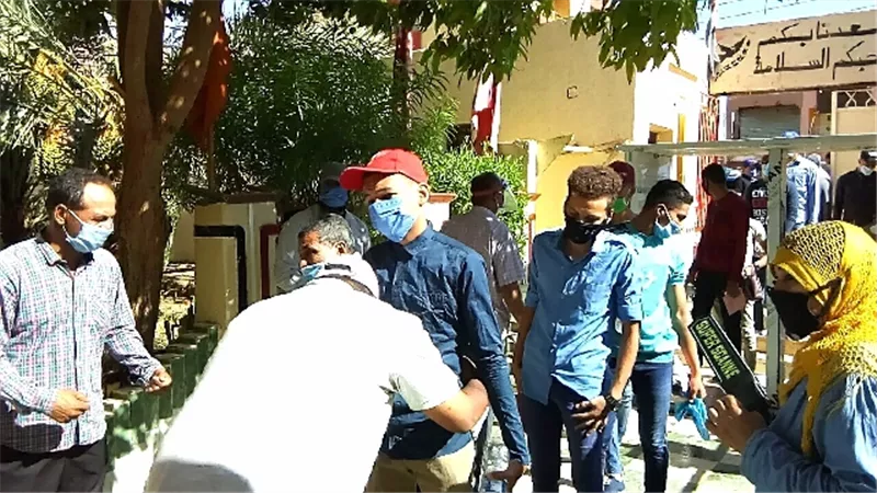 انتظام طلاب شعبة علمى رياضيات وتفاؤل عام 