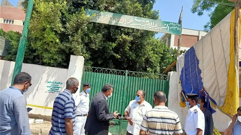 جولات ميدانية لسكرتير مساعد أسيوط لتفقد بعض مقار لجان امتحانات الثانوية العامة بمركزى الفتح وابنوب