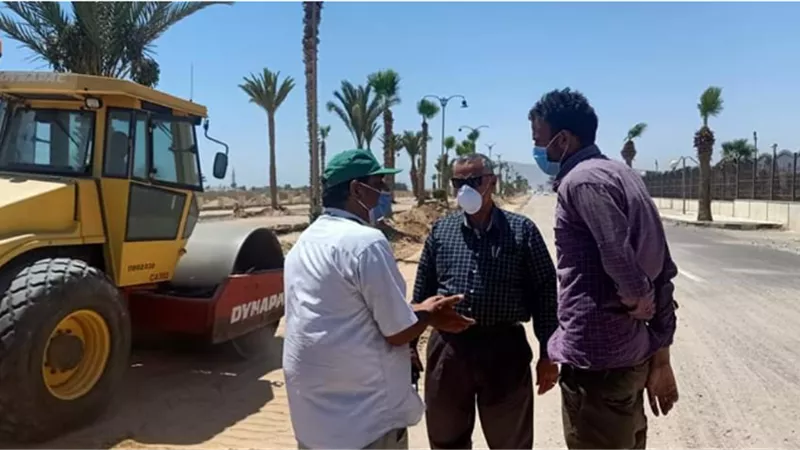 عبد العظيم يتابع تنفيذ المشروعات التنموية بطور سيناء