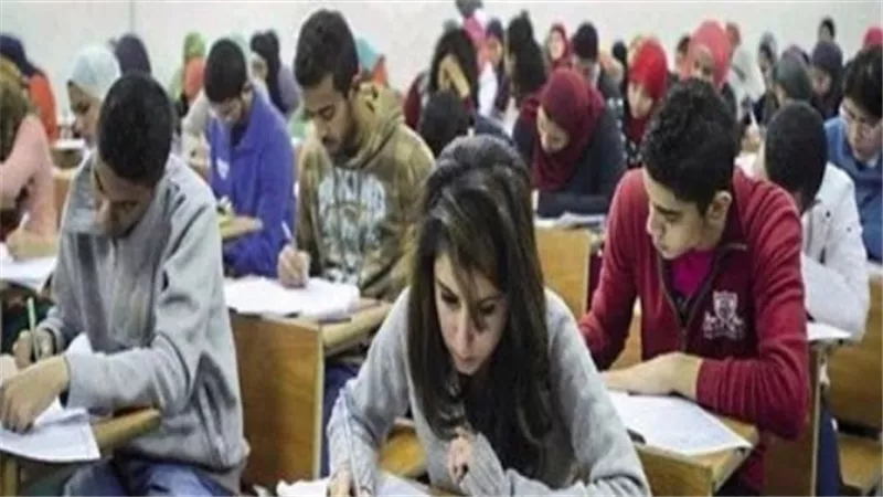 هل تسري إجازة 30 يونيو على امتحانات الثانوية العامة ؟.. فيديو