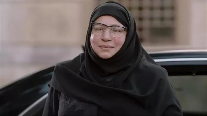 حقيقة اعتزال الفنانة عبلة كامل عن التمثيل
