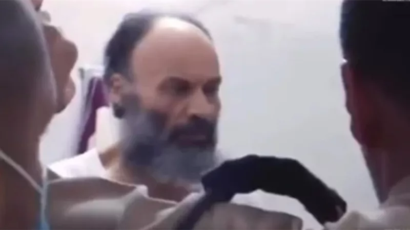 شاهد.. قناة TRT المملوكة لصهر أردوغان تنشر فيديو للمخابرات التركية أثناء التحقيق مع طيار ليبي تحت التعذيب