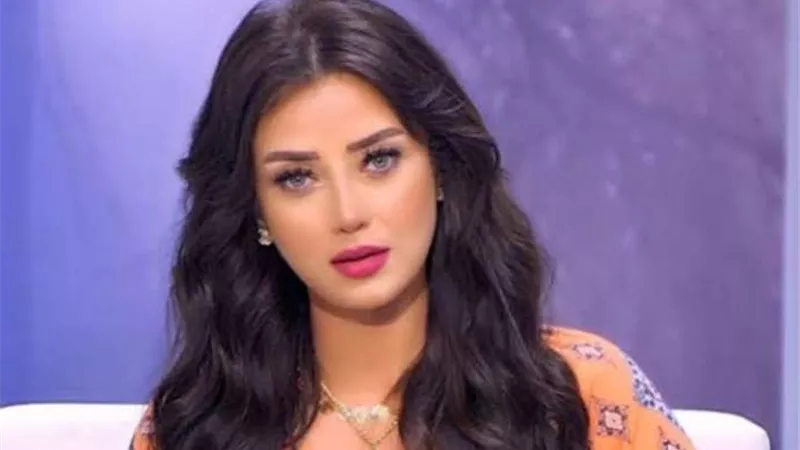 رد قوى من رضوى الشربينى على منتقدى يوسف الشريف