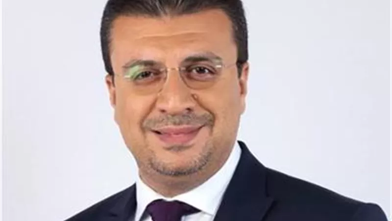 عمرو الليثى يقدم 