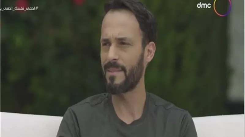رد نارى من يوسف الشريف على الانتقادات بشأن عدم ملامسة النساء فى أعماله