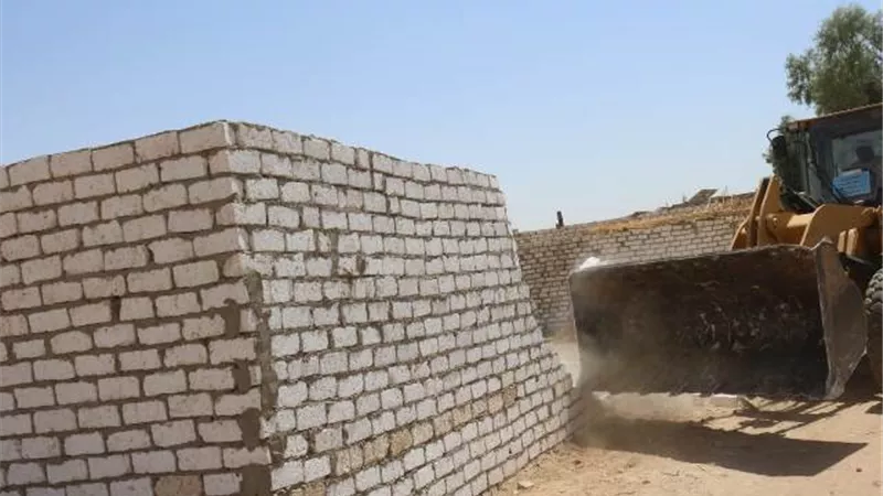 إزالة 85 حالة تعد علي ألاراضي أملاك الدولة والزراعية