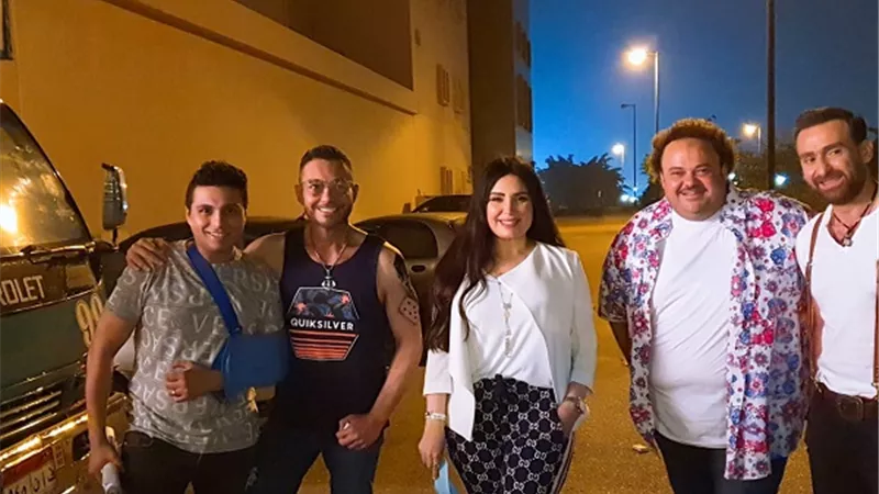 بالصور.. أحمد زاهر برفقة عبير صبرى من كواليس فيلم 