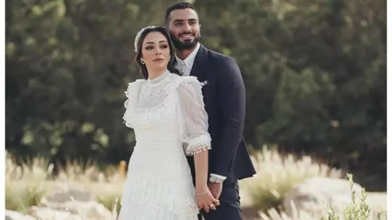 شاهد.. حماة الفنان محمد الشرنوبى تشعل السوشيال ميديا بجمالها