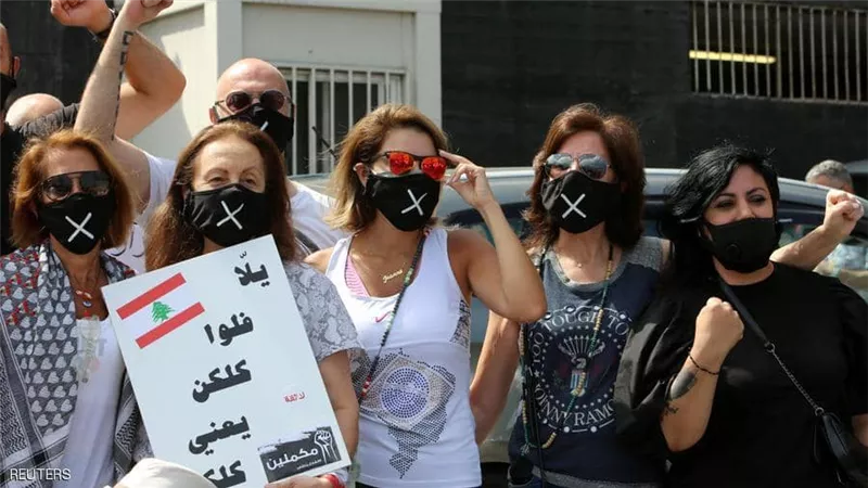 تقنين الكهرباء الحاد وانهيار سعر صرف الليرة أزمات تفجر احتجاجات جديدة في لبنان