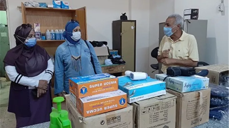 المتطوعون بإسنا والطود بالأقصر يتحدون ضد كورونا