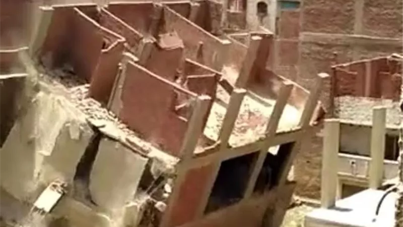 محافظ الجيزة : ازاله ١٥ عقار مخالف بالأحياء وبرج بالحوامدية وفيلا بالبدرشين