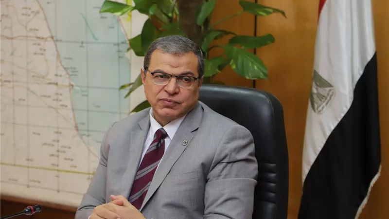 وصول 8 رحلات طيران تقل 1200 عامل مصري من العالقين بالكويت ..اليوم