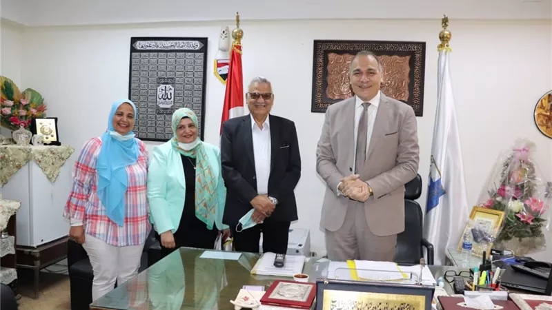 ادراج مكافآت الامتحانات ٢٠٠ يوم فى الموازنه بمديرية تعليم القاهرة والتنبيه بسرعة الصرف بالادارات التعليمية