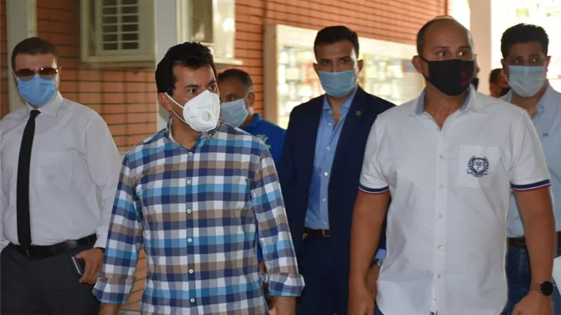 أشرف صبحى: الأهلي مثال يحتذى به.. وله الريادة دائما فى كافة المجالات