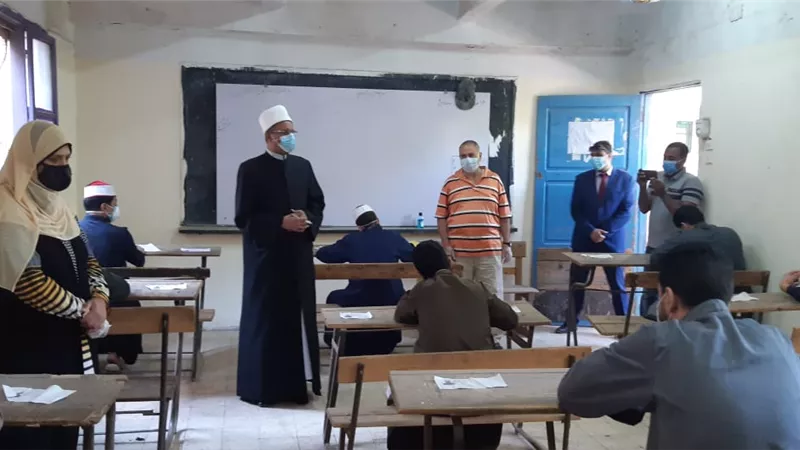 وكيل الأزهر لطلاب الثانوية : نعمل على توفير سبل الراحة لكم وأبوابنا مفتوحة أمام الجميع