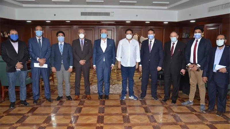 محافظ بني سويف يشكر تنسيقية شباب الأحزاب والسياسين