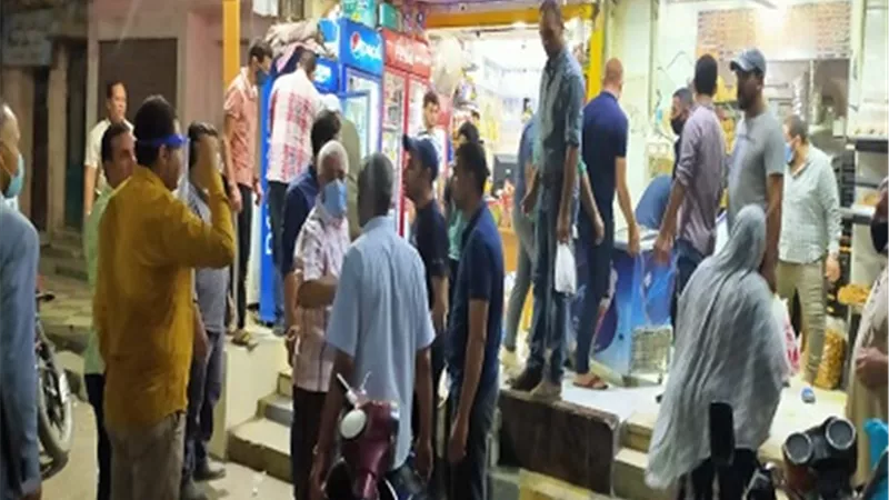 غلق وتشميع ورفع اشغالات بمدينة بني سويف